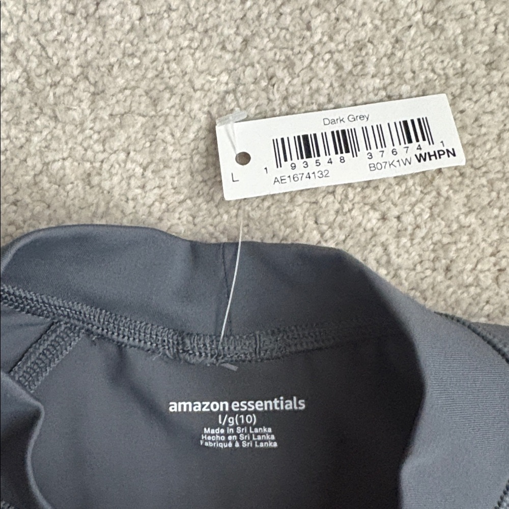 Kids Rashguard - Amazon Essentials - Picture 2 of 2